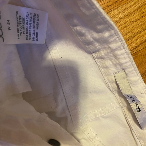 White ripped cropped jeans - Picture 3 of 3